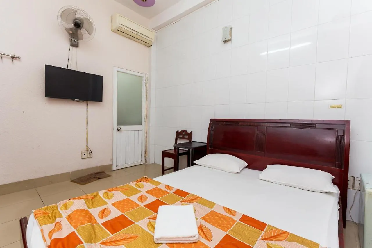 Oyo 1036 Hoa Mai Hotel Ho Chi Minh City
