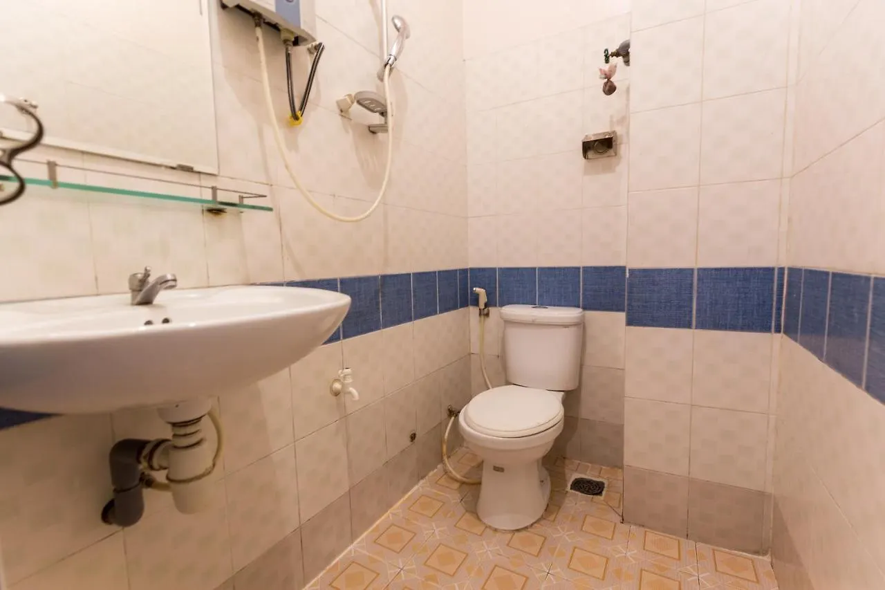 Oyo 1036 Hoa Mai Hotel Ho Chi Minh City